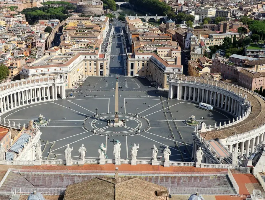 Scalinata per la salita alla cupola della Basilica di San Pietro
