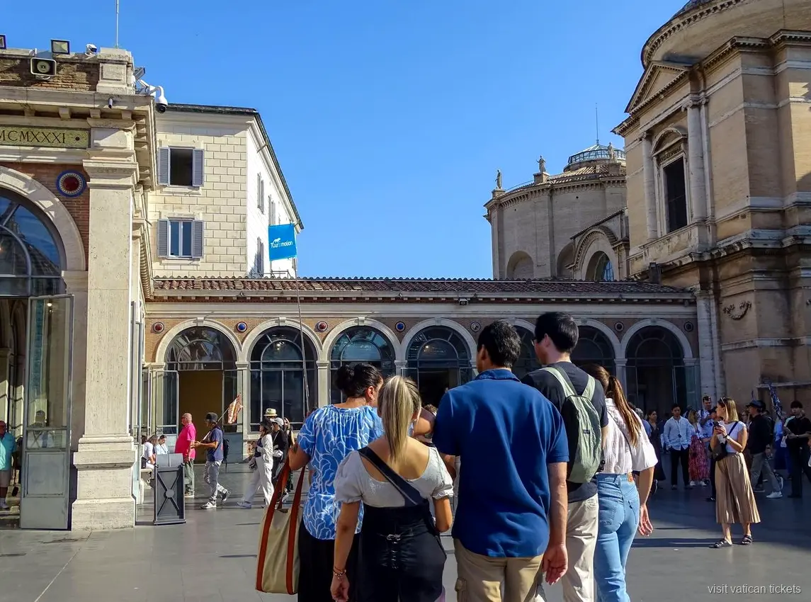 Tour en grupo reducido a los Museos Vaticanos con acceso anticipado