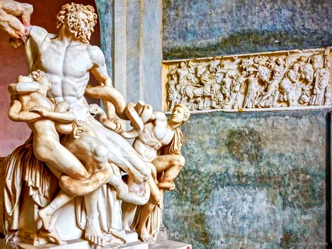 Raphael Rooms included in the Vatican Museums tickets tour