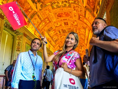 Visite en soirée des billets Vatican dans la Cour de la Pigne